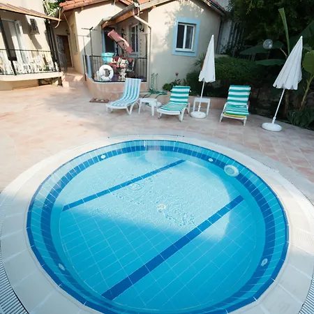 Sonmez Hotel