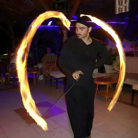 Sonmez מלון אולודניץ
