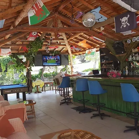 Ξενοδοχείο Sonmez 3*